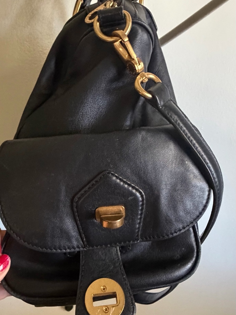 Marc Jacobs Black Leather Satchel Crossbody Bag – Gold Hardware - Picture 5 of 7